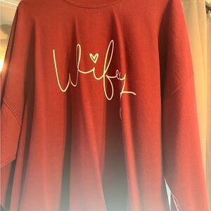 Gildan Red 'Wifey' Women's Sweatshirt